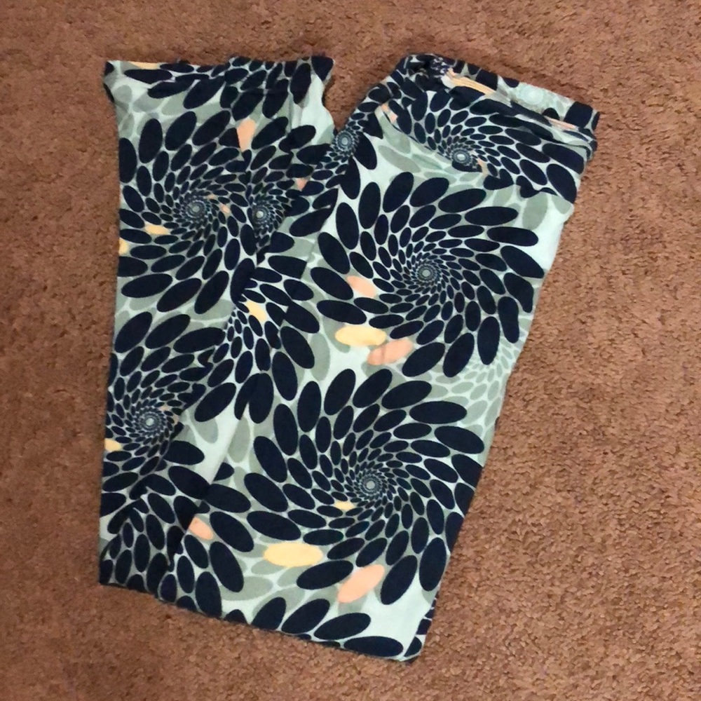 OS LuLaRoe leggings